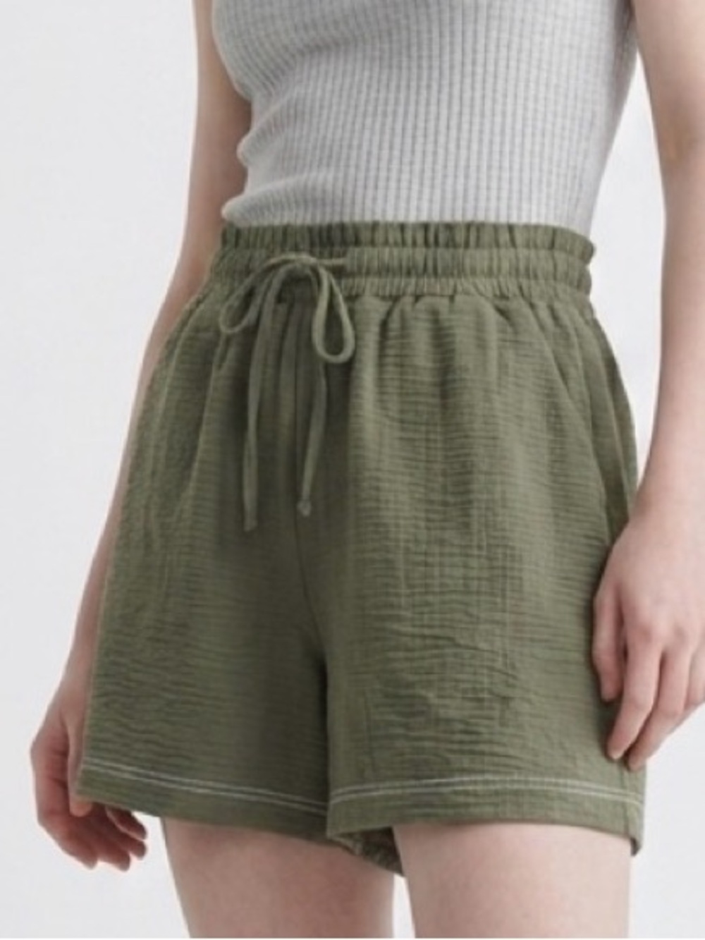 Preloved Medium Olive Adrianna Papell Lightweight Drawstring Shorts